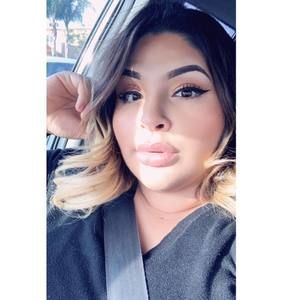 Meet your Posher, Stephanie